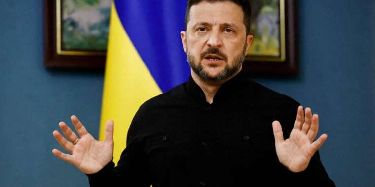 Зеленский соғыстан кейін отставкаға кетуге дайын екенін айтты