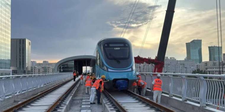 LRT пойыздары жүре бастайды