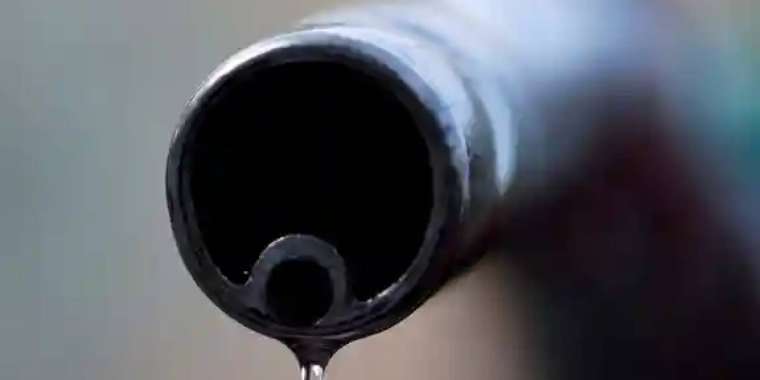 Бензин тапшылығы: Ресей ішкі нарықты қолдауға дайындалып жатыр