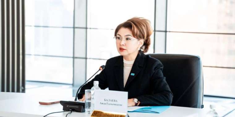 Аида Балаева ҮЕҰ өкілдерімен өзара байланысты нығайту бағыттарын талқылады