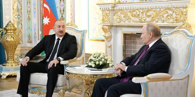 Путин Ақтау маңында құлаған Әзербайжан ұшағы үшін жауапкершілікті мойындады