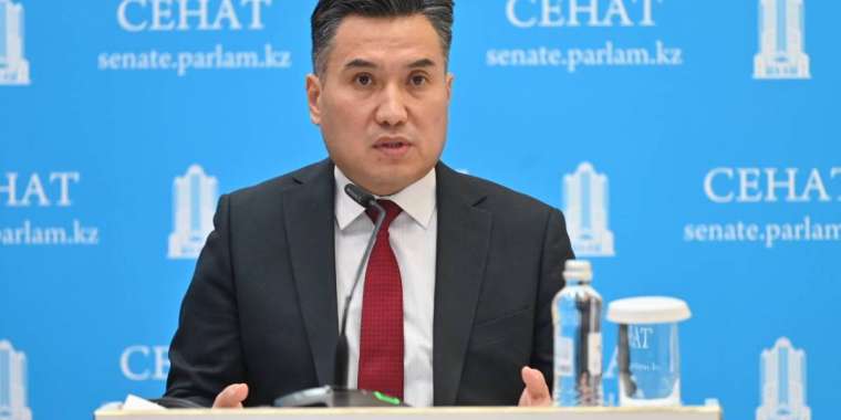 Вице-министр отбасына айына 600 мың теңге жұмсайтынын мәлімдеді