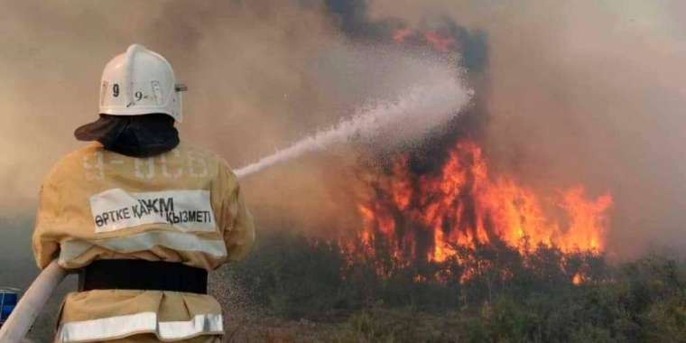 Екібастұзда жер үй өртеніп, 6 адам тірідей жанып кетті