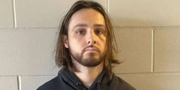 Күдікті ChatGPT-ден өртке оранған қаланың суретін сұраған