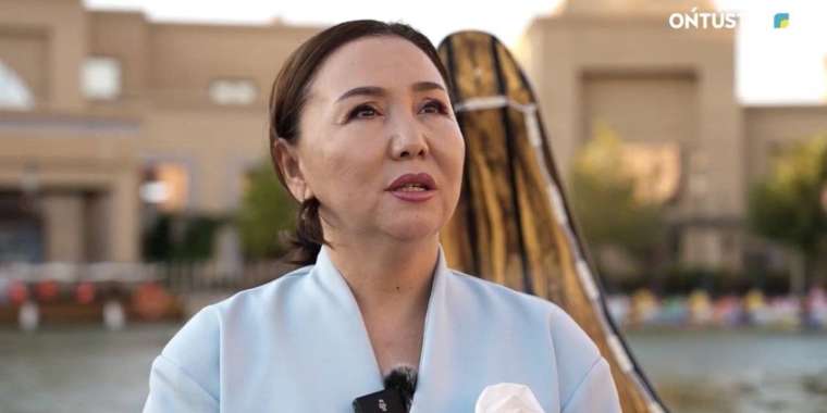 Актриса ене мен келіннің бірге тұруы туралы пікір білдірді