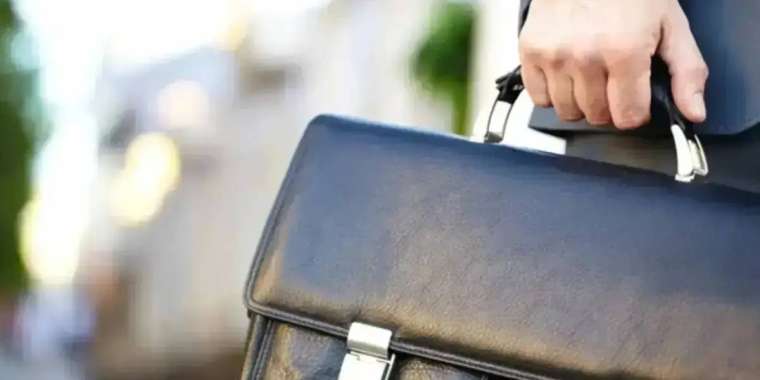 Тұрғынды боқтаған тағы бір әкім жазаланды