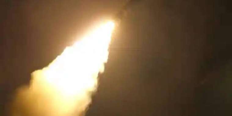 Трамп Зеленскийге: «Томагавктарды беруге дайын емеспін»