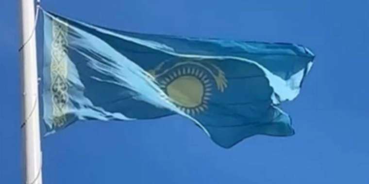 Ырымға жаман іс түзелді. Байрақты теріс ілгендер жауапқа тартылды