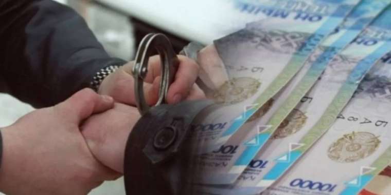 Депутат ақша жымқырды деген күдікке ілінді