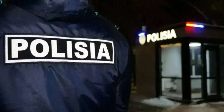 Учаскелік пунктегі қыздың мәйіті: бірнеше полицей жұмыстан шығарылды