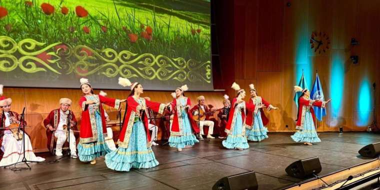 Сыр өнерпаздары Швейцария сахнасында