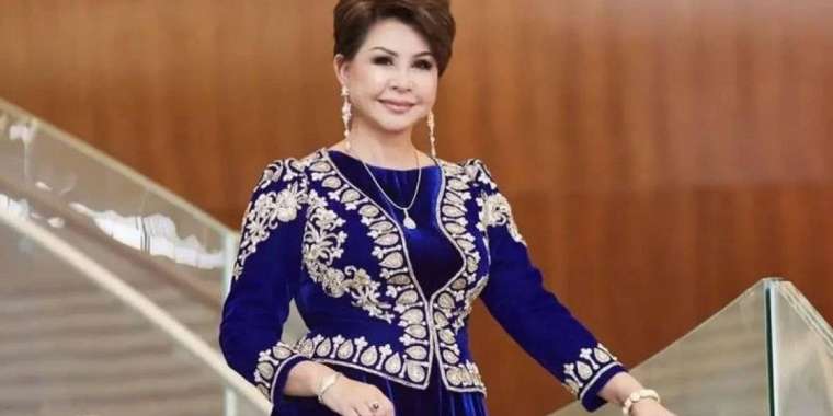 Роза Рымбаева саясатқа араласқан әртістерді сынады