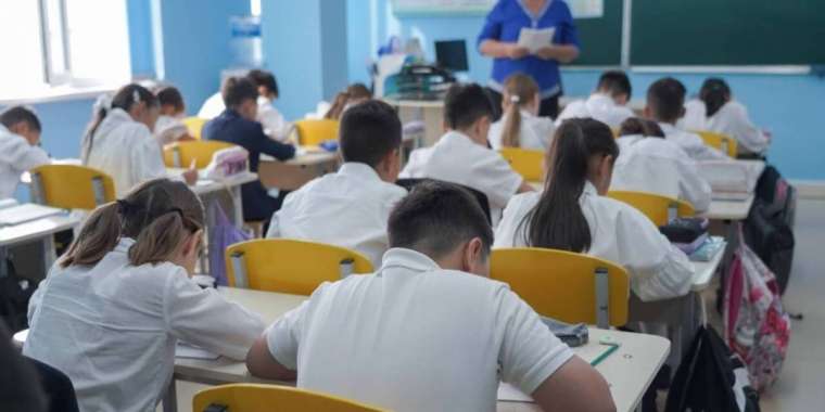 Сүйінші, ағайын! Енді кей мұғалімдердің сағат саны көбейетін болды