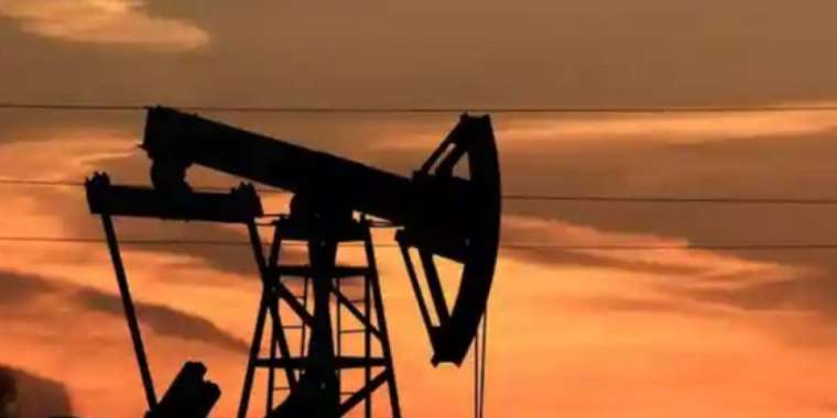 Reuters: АҚШ санкцияларынан кейін Түркия Ресейден мұнайды аз сатып ала бастады