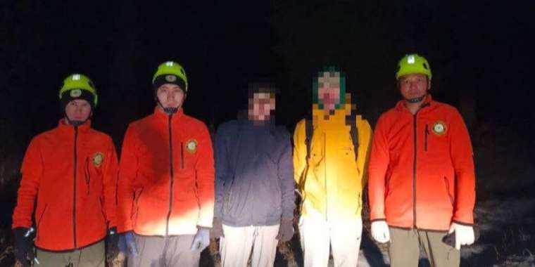 Алматы тауларында екі жасөспірім құтқарылды