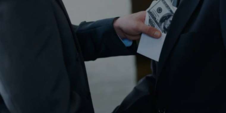 104 млн теңге жымқырған шенеуніктердің жазасы өзгеріссіз қалды