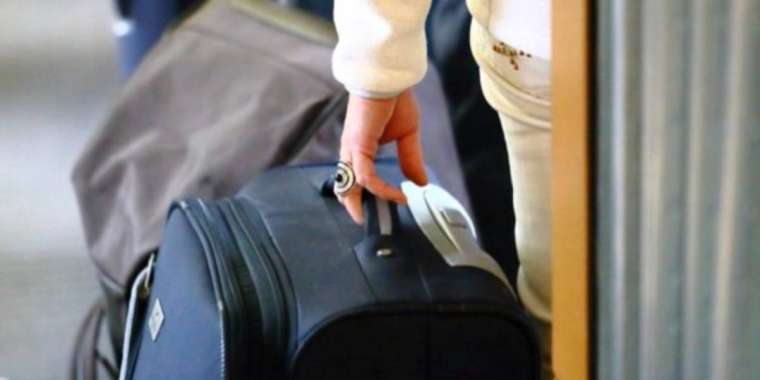 Атырауда қол жүгінде бомба бар деп жалған хабарлаған адам ұсталды