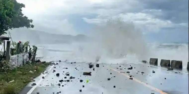 Филиппинде «Фунгвонг» тайфуны салдарынан миллионға жуық адам эвакуацияланды