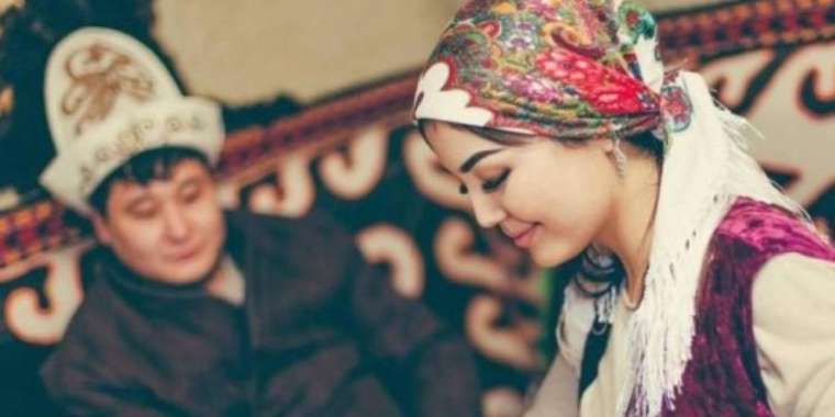 Келінім екеуміз немеремнің баламнан емес екенін жасырып жүрміз