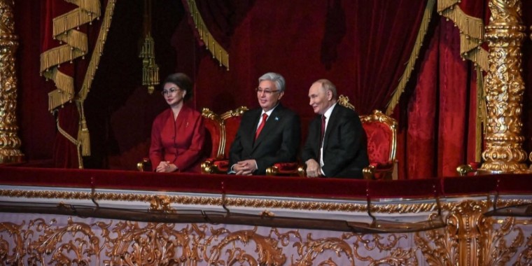 Қазақстан мен Ресей президенттері гала-концертті тамашалады