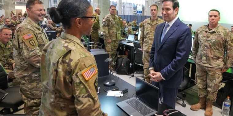 АҚШ Газа шекарасында ірі әскери база салуды жоспарлап отыр