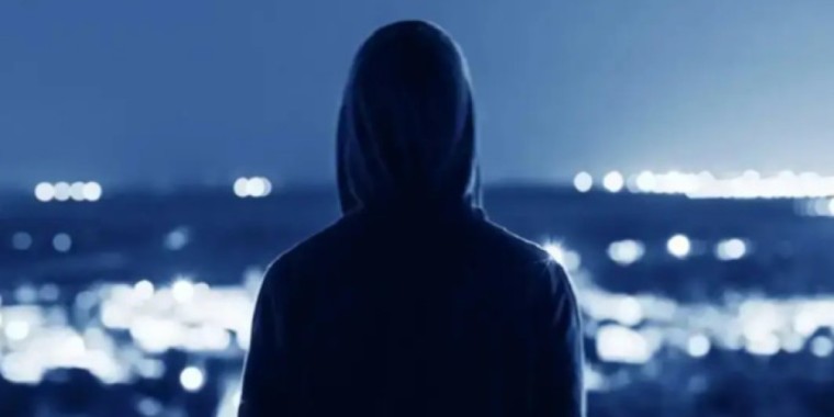 Астана тұрғыны әке-шешесін «қайтыс болды» деп әріптестерінен ақша жинаған