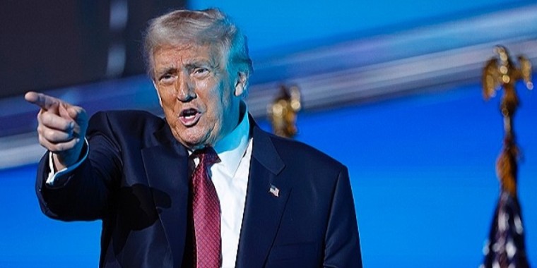 Трамп АҚШ-тың экс-президенті Клинтонды тергеуді тапсырды