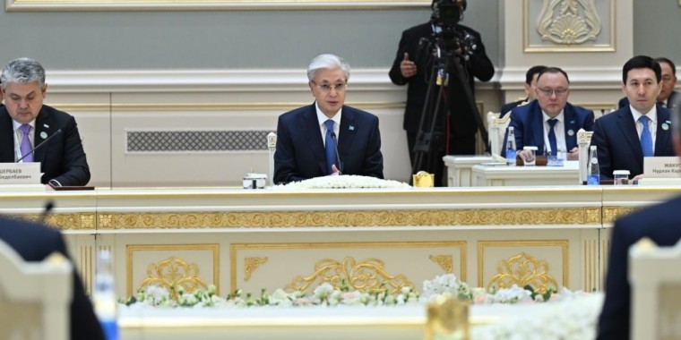 Тоқаев пен Мирзиёев Жоғары мемлекетаралық кеңестің екінші отырысына қатысты