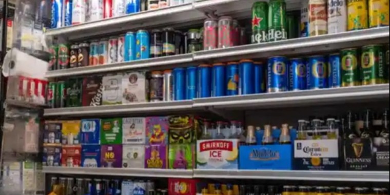 Трамп бірқатар азық-түлікке салынған баждарды алып тастады