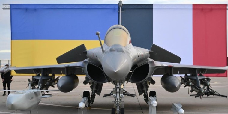Украина Франциядан 100 Rafale ұшағын сатып алмақ