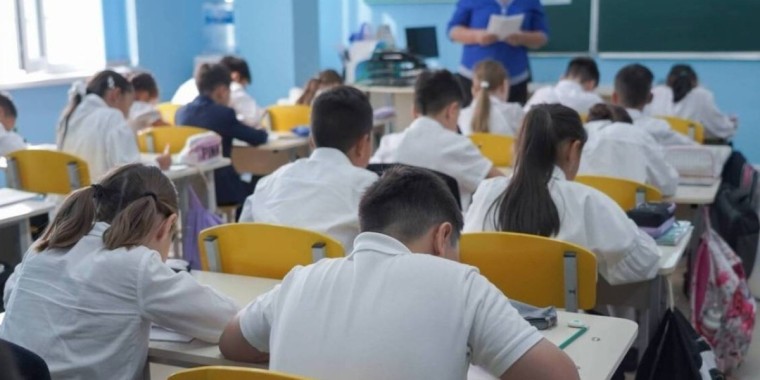 Сүйінші, ағайын! Енді кей мұғалімдердің сағат саны көбейетін болды