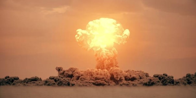 Қазақстанда ядролық жарылыс кезінде аман қалу ережелері туралы құжат пайда болды