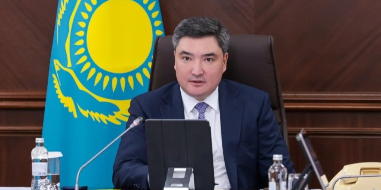 "Қазақстанның қарызы аз болуы керек": Бектенов Үкіметтің қаржы саясаты туралы айтты