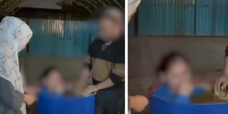 Хиджап кимеген қызын әке-шешесі ұрып-соққан