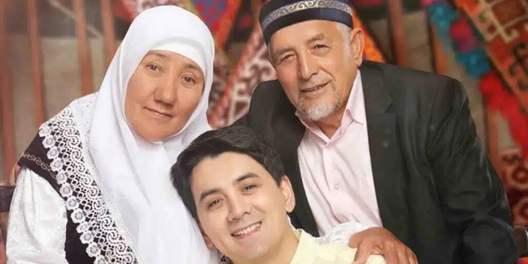 "Жігіттер" тобының мүшесі Айдар Тұрғамбектің әкесі ұлының ұрлығын ашып қойды (ВИДЕО)