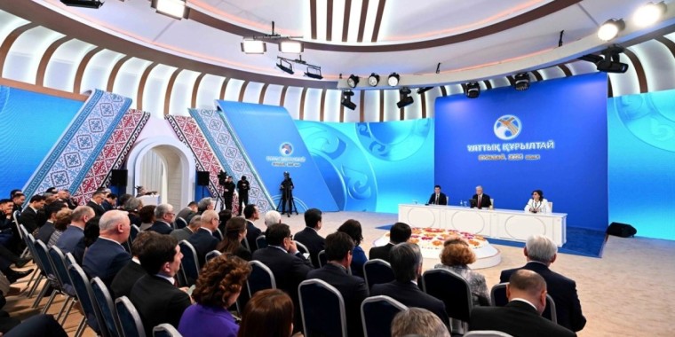 Ерлан Қарин: «Салмақты саясат қағидаттары»