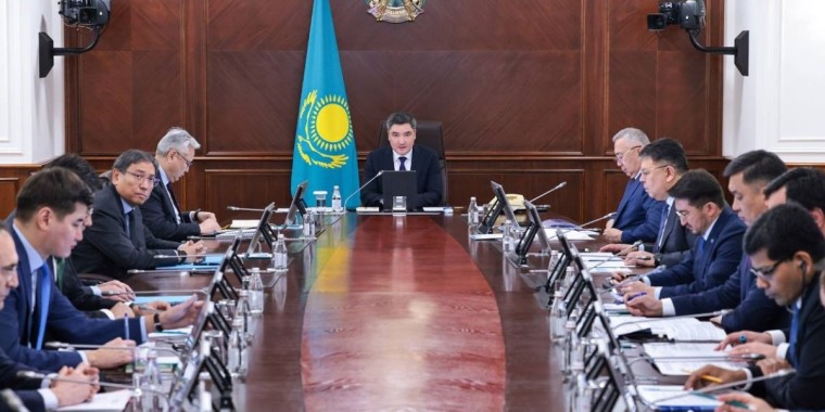 Үкіметтің халықаралық қаржы ұйымдарымен өзара іс-қимылы жаңа деңгейге көтерілді