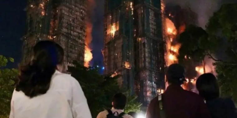 Гонконгтағы тұрғын үй өртінен 94 адам қаза тапты