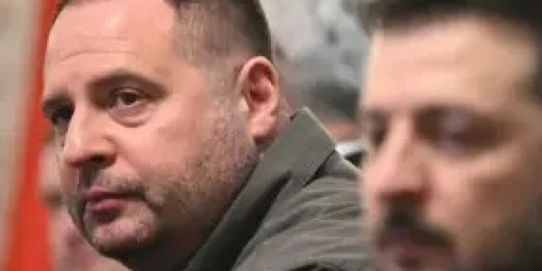 Зеленский президент офисінің басшысы Андрей Ермакты қызметінен босатты