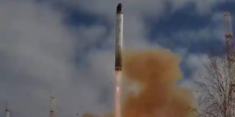 Ресейдің әскери базасында зымыран жарылды