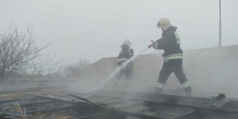 Өрт асүйден шықты: ТЖМ өртті дер кезінде оқшаулады