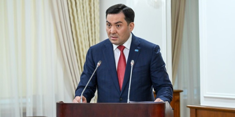 Қазақстан 15 жыл ішінде мұнай өңдеу қуатын 40 млн тоннаға дейін ұлғайтқысы келеді