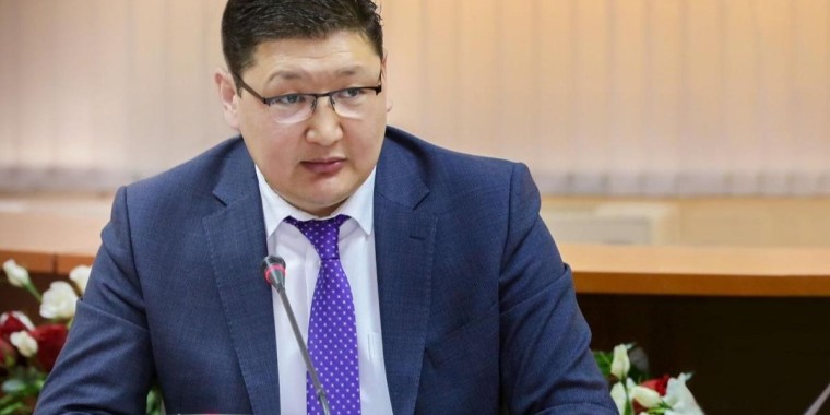 "Қытайдан қорықсақ, айға немесе Марсқа көшіп кетейік": Берік Уәли тосын мәлімдеме жасады (ВИДЕО)