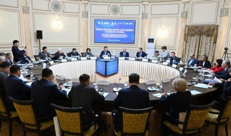 Ерлан Қарин: Қазақ хандығының тарихы — ұлттық тарихымыздың ең негізгі кезеңі