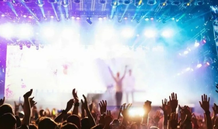 Енді шетелдік әншілер Қазақстанға келіп концерт бере алмайды