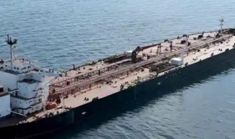 Украина Ресейдің «көлеңкелі флотының» 91 танкеріне қарсы санкция енгізді