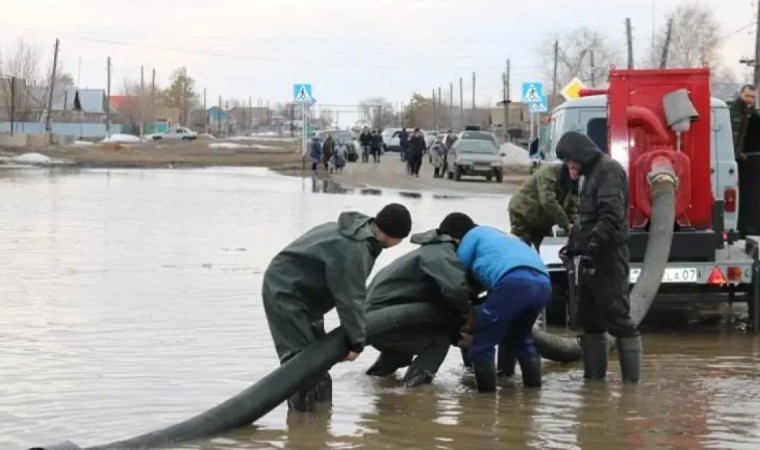 Синоптиктер қай өңірлерде су тасқыны болатынын айтты