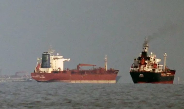 Трамптың Иран порттарын бұғаттау туралы шешімінен кейін мұнай қымбаттады