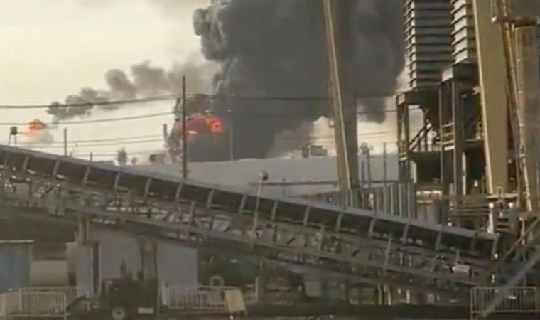 Ресей Украинаға үш зымыран және 324 дронмен шабуыл жасады