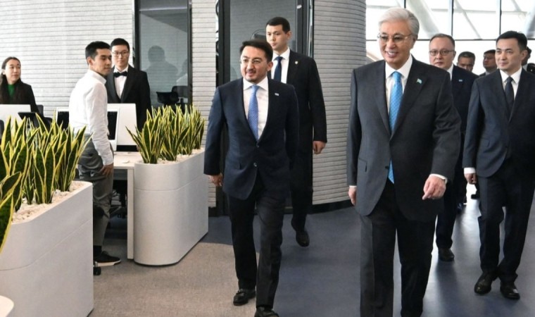 Президент Қасым-Жомарт Тоқаев Alem.ai халықаралық жасанды интеллект орталығын аралап көрді